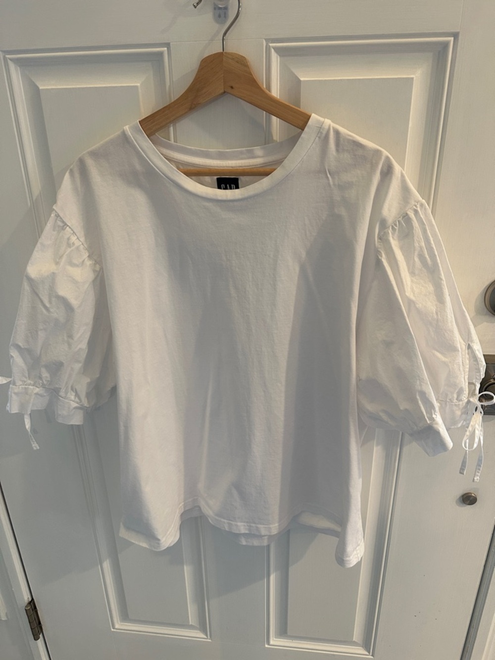 GAP White Puff Sleeve Cotton Tee